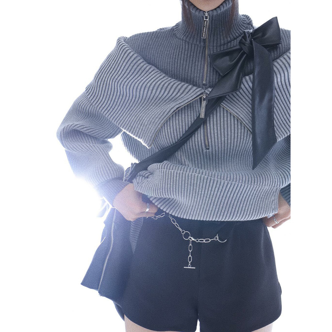 SNIDEL(スナイデル)のlayered collar knit gray  レディースのトップス(ニット/セーター)の商品写真