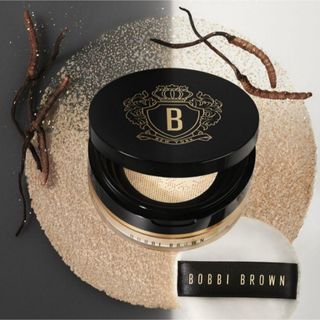 ボビイブラウン(BOBBI BROWN)のボビイブラウン リュクス　ラディアンス　ルースパウダー(フェイスパウダー)