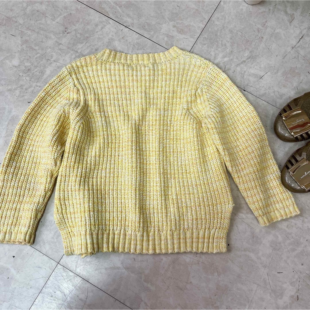 UNITED ARROWS green label relaxing(ユナイテッドアローズグリーンレーベルリラクシング)のUNITED ARROWS 105cm ニット トップス 子供 黄色 かわいい キッズ/ベビー/マタニティのキッズ服男の子用(90cm~)(ジャケット/上着)の商品写真