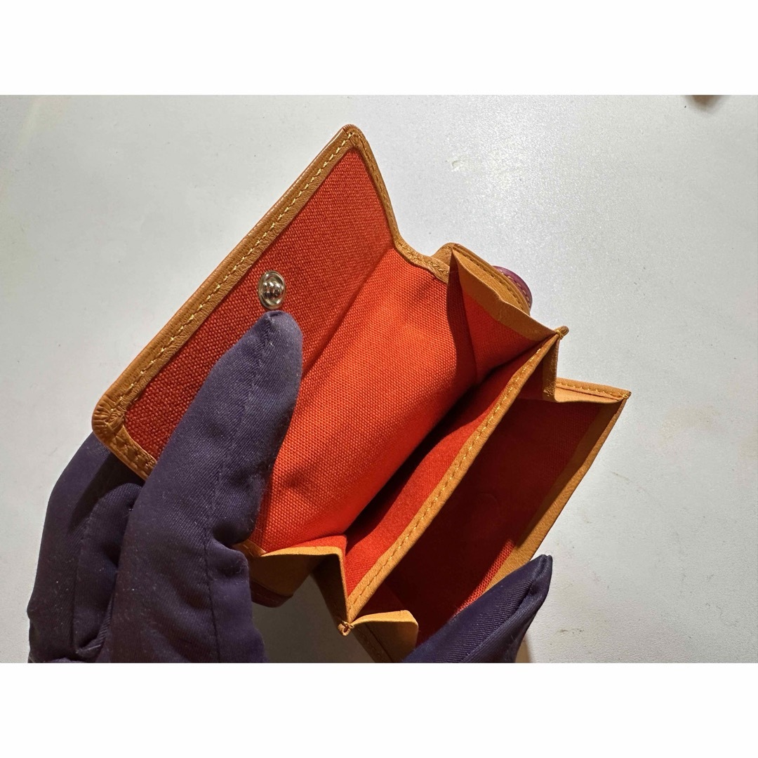Vivienne Westwood(ヴィヴィアンウエストウッド)の新品ヴィヴィアンウエストウッド二つ折り羊革財布ピンク レディースのファッション小物(財布)の商品写真