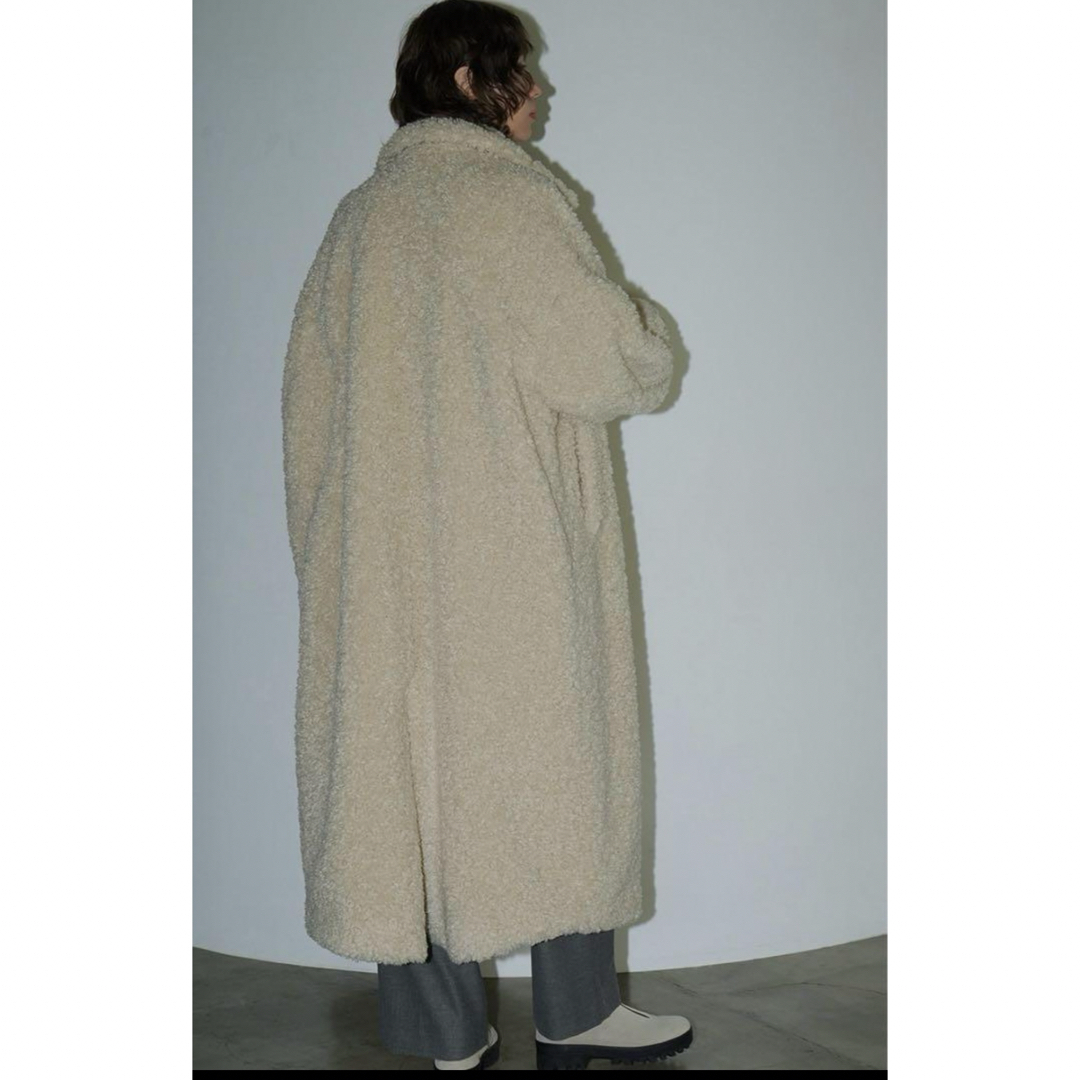 CLANE(クラネ)のclane double long boa coat 2サイズ　クラネ　 レディースのジャケット/アウター(ロングコート)の商品写真
