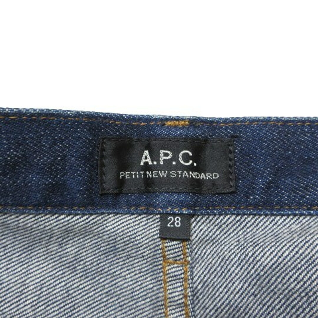 A.P.C(アーペーセー)のアーペーセー PETIT NEW STANDARD デニムパンツ 赤耳■GY01 メンズのパンツ(デニム/ジーンズ)の商品写真