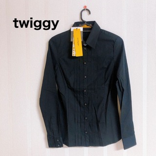新品　twiggy ツィギー　長袖　ブラウス　シャツ(シャツ/ブラウス(長袖/七分))