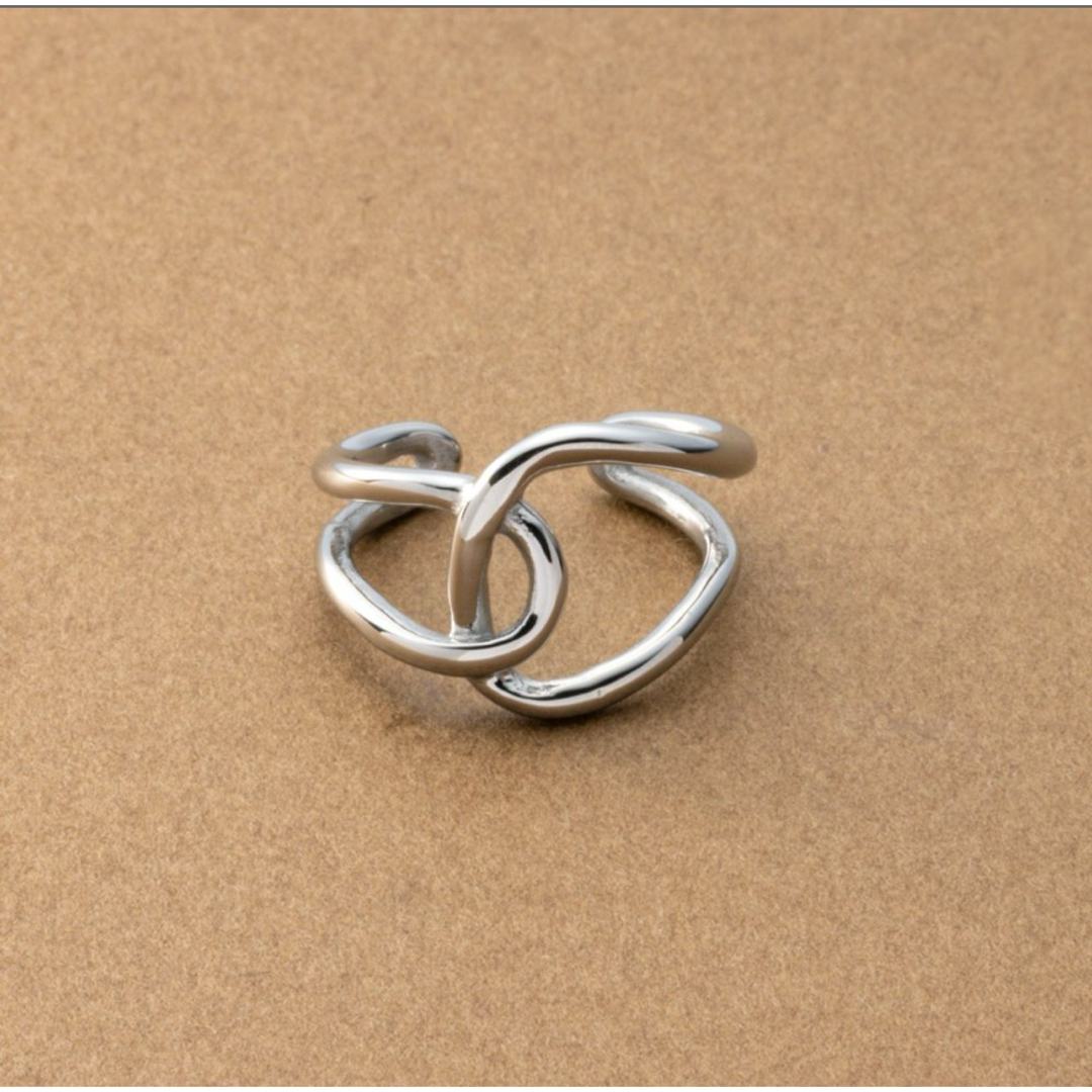 ステンレス製 リング 指輪 金属アレルギー レディース オーバークロス レディースのアクセサリー(リング(指輪))の商品写真