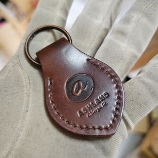 Ashland leather key fob シェルコードバン マーブル#8(キーホルダー)