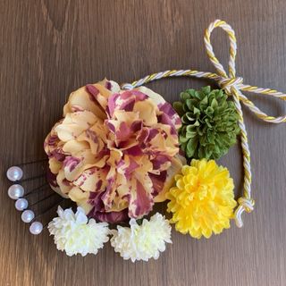 ハンドメイド　髪飾り　パープル系(和装小物)