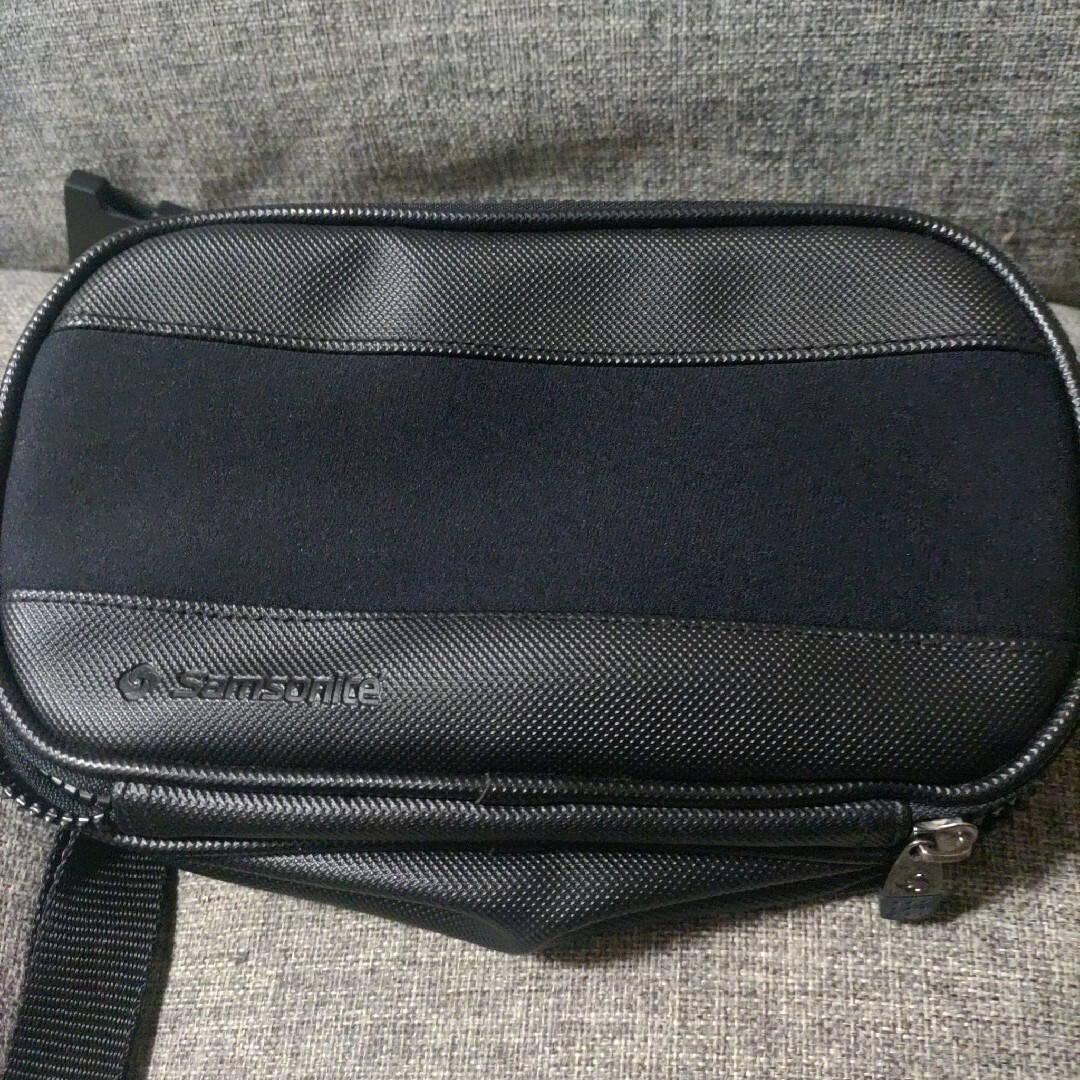 Samsonite(サムソナイト)のSAMSONITE サムソナイト ウエストポーチ メンズのバッグ(バッグパック/リュック)の商品写真