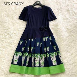 エムズグレイシー(M'S GRACY)の美品♡ M'S GRACY ワンピース　リボン　カクテル　フレア　ネイビー　38(ひざ丈ワンピース)