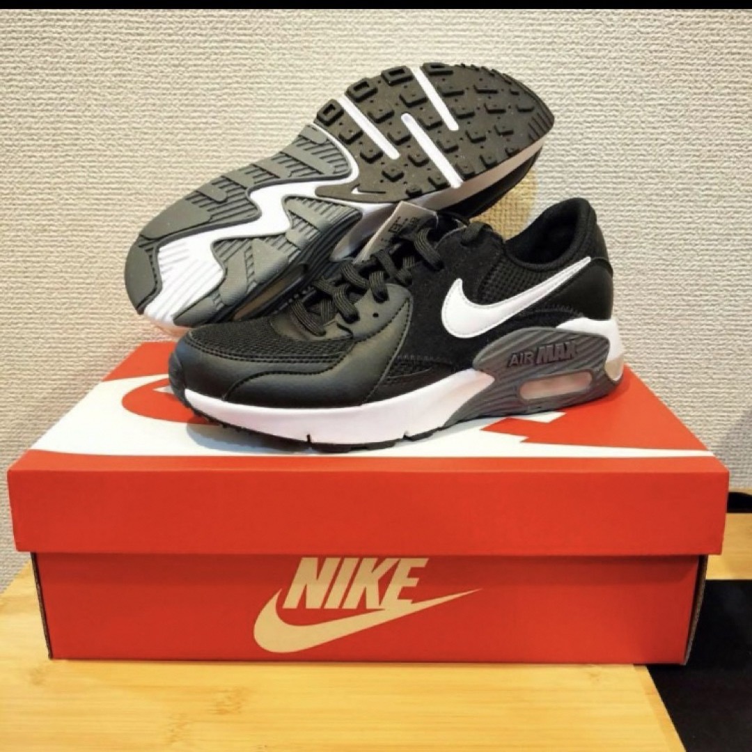 NIKE(ナイキ)の23.5cm NIKE AIR MAX EXCEE CD5432-003 新品 レディースの靴/シューズ(スニーカー)の商品写真