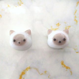 ハンドメイド アニマル シャム猫のピアス イヤリング(イヤリング)