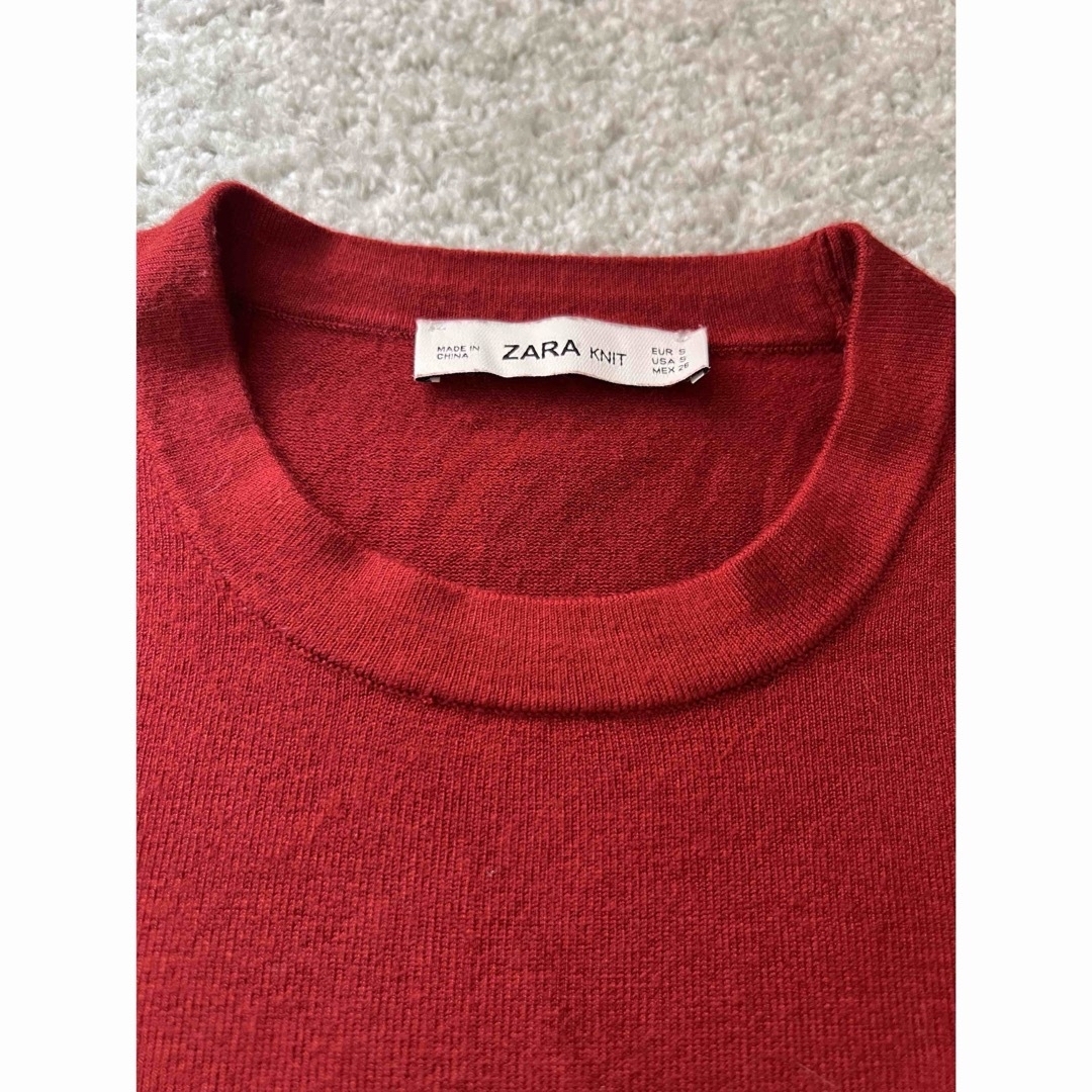 ZARA(ザラ)のZARA 定番ニット　ゴールドボタン付き　ボルドー　S レディースのトップス(ニット/セーター)の商品写真