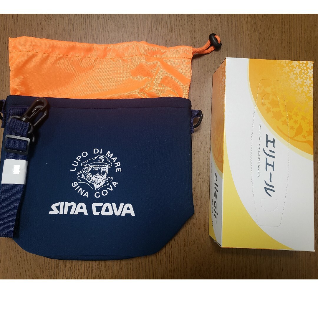 SINACOVA(シナコバ)のシナコバ　ショルダー　巾着　SINA COVA メンズのバッグ(ショルダーバッグ)の商品写真