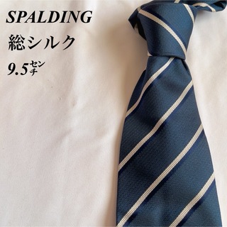 スポルディング(SPALDING)の美品★SPALDING★ブルー★レジメンタル柄★総柄★総シルク★ネクタイ★9.5(ネクタイ)