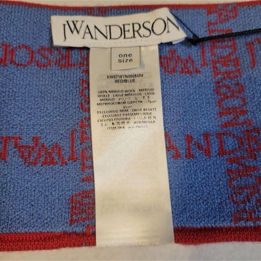 J.W.ANDERSON(ジェイダブリューアンダーソン)の【JW Anderson】ロゴ ネックウォーマー レッド⭐新品未使用⭐ メンズのファッション小物(ネックウォーマー)の商品写真