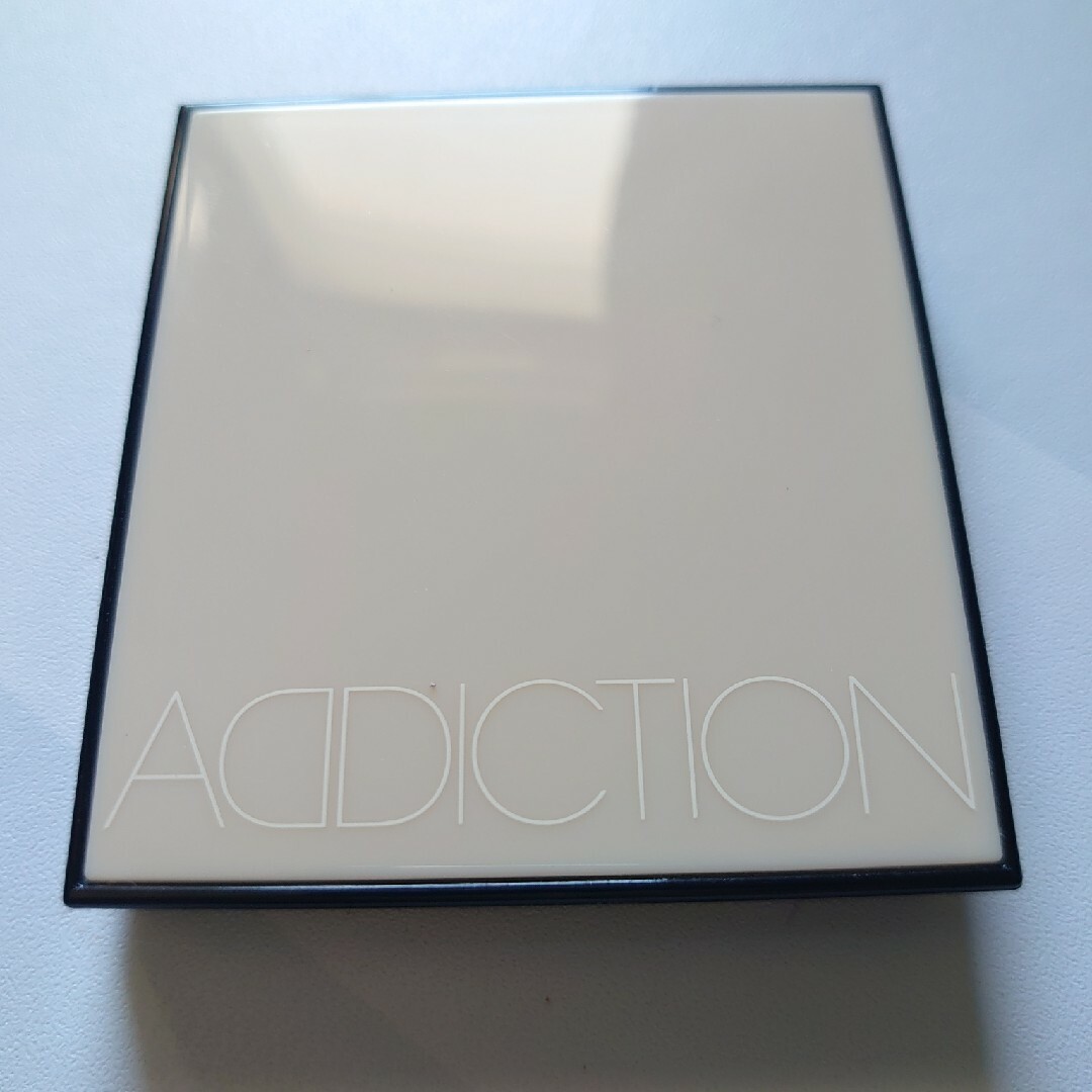 ADDICTION(アディクション)のアディクション ザ ブラッシュ 101p コスメデコルテ ブラシ おまとめ コスメ/美容のベースメイク/化粧品(チーク)の商品写真