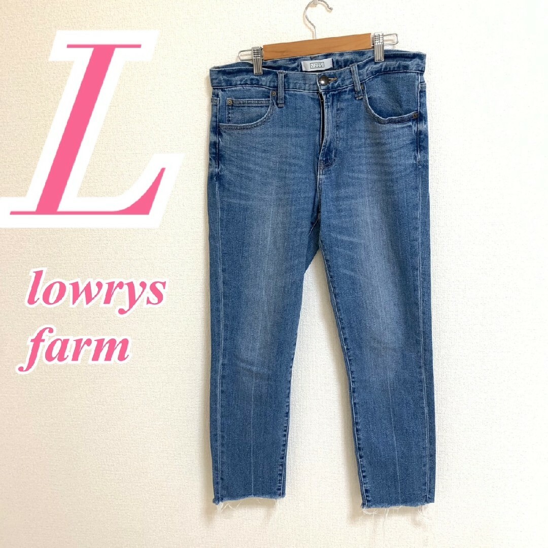 LOWRYS FARM(ローリーズファーム)のローリーズファーム　デニムパンツ　L　ブルー　カジュアル　フリンジ　綿　ポリ レディースのパンツ(デニム/ジーンズ)の商品写真