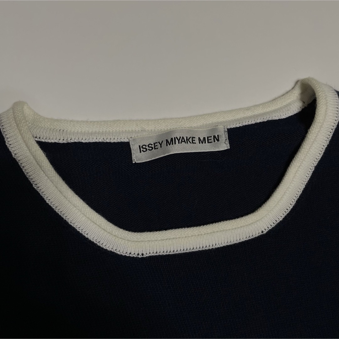 ISSEY MIYAKE(イッセイミヤケ)のISSEY MIYAKイッセイミヤケ Tシャツ メンズのトップス(Tシャツ/カットソー(半袖/袖なし))の商品写真