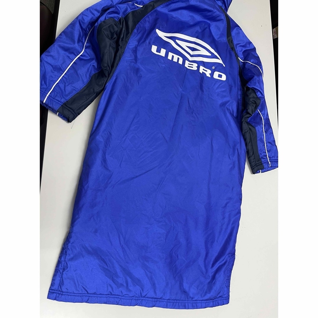 UMBRO(アンブロ)のアンブロ◆ベンチコート◆150◆ロング丈◆ブルー◆フード着脱可能◆中ボア◆中古 キッズ/ベビー/マタニティのキッズ服男の子用(90cm~)(コート)の商品写真