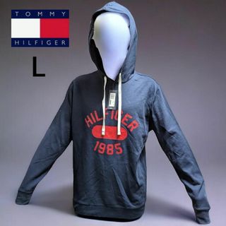 トミーヒルフィガー(TOMMY HILFIGER)の新品　トミーヒルヒィガー　パーカー　L　ネイビー　TOMMY HILFIGER(パーカー)