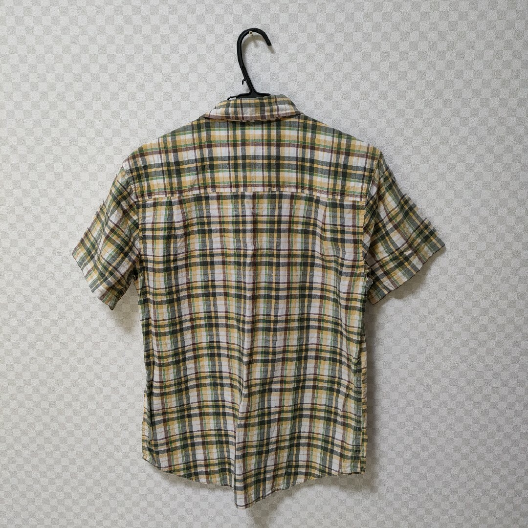 メンズ　Ｌ　コットン100％　チェックシャツ　ボタン　胸ポケット付き　半袖 メンズのトップス(シャツ)の商品写真