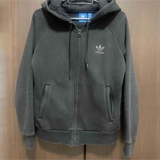 アディダス(adidas)のadidas パーカー(パーカー)