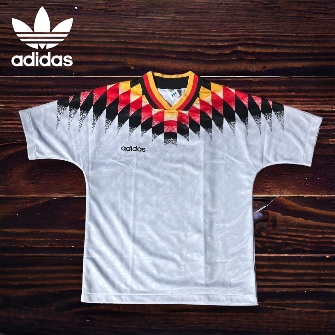 adidas(アディダス)のレア　90s ドイツ代表　アディダス　ゲームシャツ　ウェア　デサント製　Lサイズ スポーツ/アウトドアのサッカー/フットサル(ウェア)の商品写真