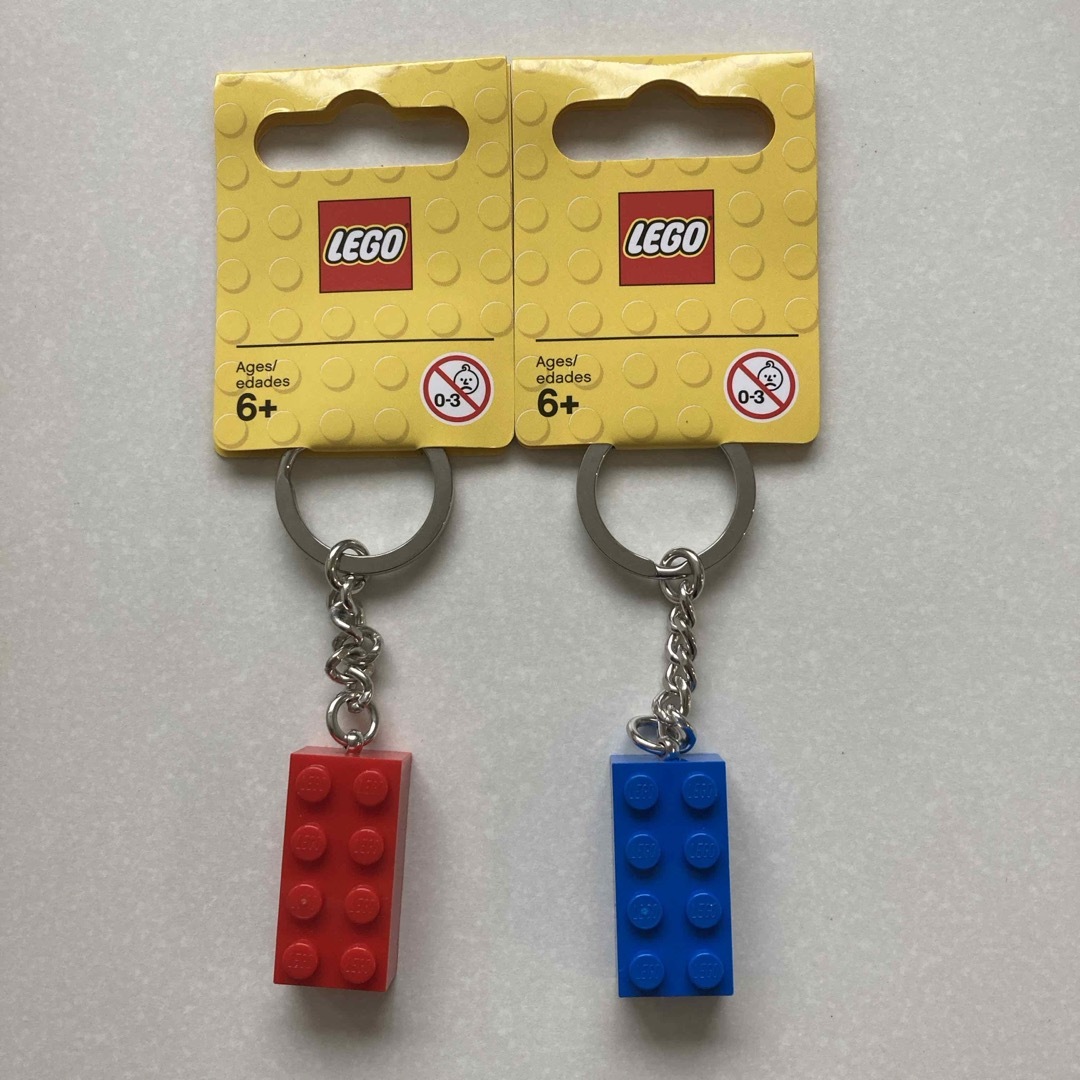 Lego(レゴ)のLEGOキーチェーンブロック　2個セット エンタメ/ホビーのアニメグッズ(キーホルダー)の商品写真