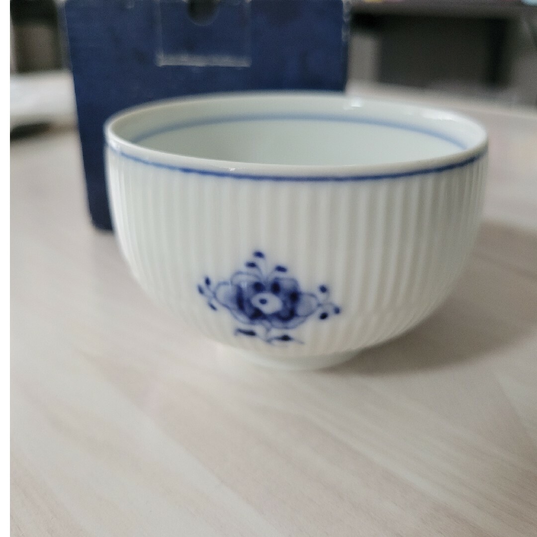 ROYAL COPENHAGEN(ロイヤルコペンハーゲン)の新品　ロイヤルコペンハーゲン　カップ インテリア/住まい/日用品のキッチン/食器(グラス/カップ)の商品写真