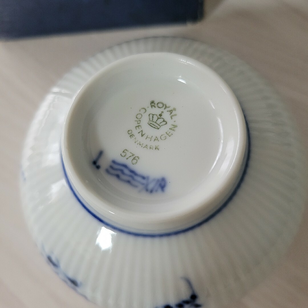 ROYAL COPENHAGEN(ロイヤルコペンハーゲン)の新品　ロイヤルコペンハーゲン　カップ インテリア/住まい/日用品のキッチン/食器(グラス/カップ)の商品写真