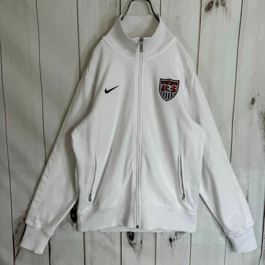 NIKE(ナイキ)の【希少デザイン】　ナイキ　トラックジャケット　USA アメリカ代表　ハイネック メンズのトップス(ジャージ)の商品写真