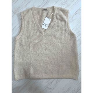 ザラ(ZARA)のZARA  ニットVベスト(ベスト/ジレ)