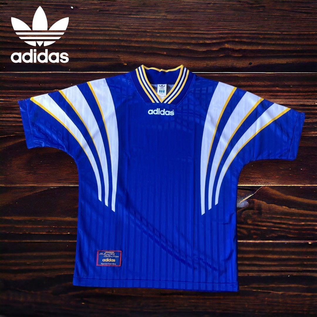 adidas(アディダス)のレア　90s アディダス　スウェーデン代表　アウェイゲームシャツ　デサント製 スポーツ/アウトドアのサッカー/フットサル(ウェア)の商品写真