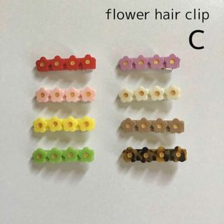 フラワーヘアクリップ【c】①レッド　韓国子供服　ヘアピン　女の子(その他)