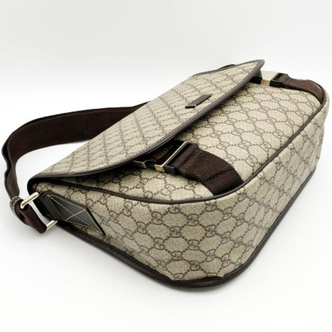 Gucci - GUCCI グッチ GG柄 ショルダーバッグ メッセンジャーバッグ 斜 Gucci - GUCCI グッチ GG柄 ショルダーバッグ メッセンジャーバッグ 斜