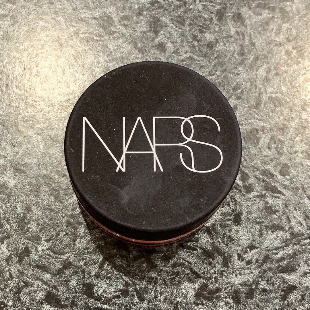 NARS(ナーズ)のNARS エアーマット ブラッシュ 00533 コスメ/美容のベースメイク/化粧品(チーク)の商品写真