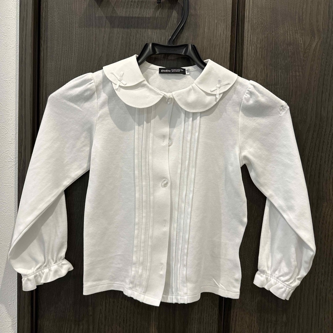 BeBe(ベベ)のBeBe ワンピース　120 キッズ/ベビー/マタニティのキッズ服女の子用(90cm~)(ワンピース)の商品写真