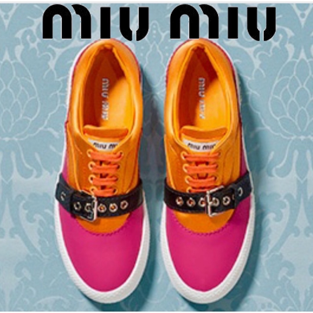 MIUMIU ミュウミュウ バイカラーベルト スニーカー PRADA MIUMIU ミュウミュウ バイカラーベルト スニーカー PRADA