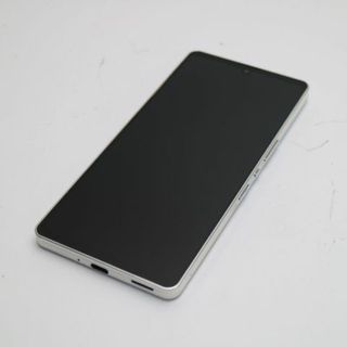 シャープ(SHARP)の超美品 SIMフリー AQUOS zero6 SH-RM18 ホワイト M111(スマートフォン本体)