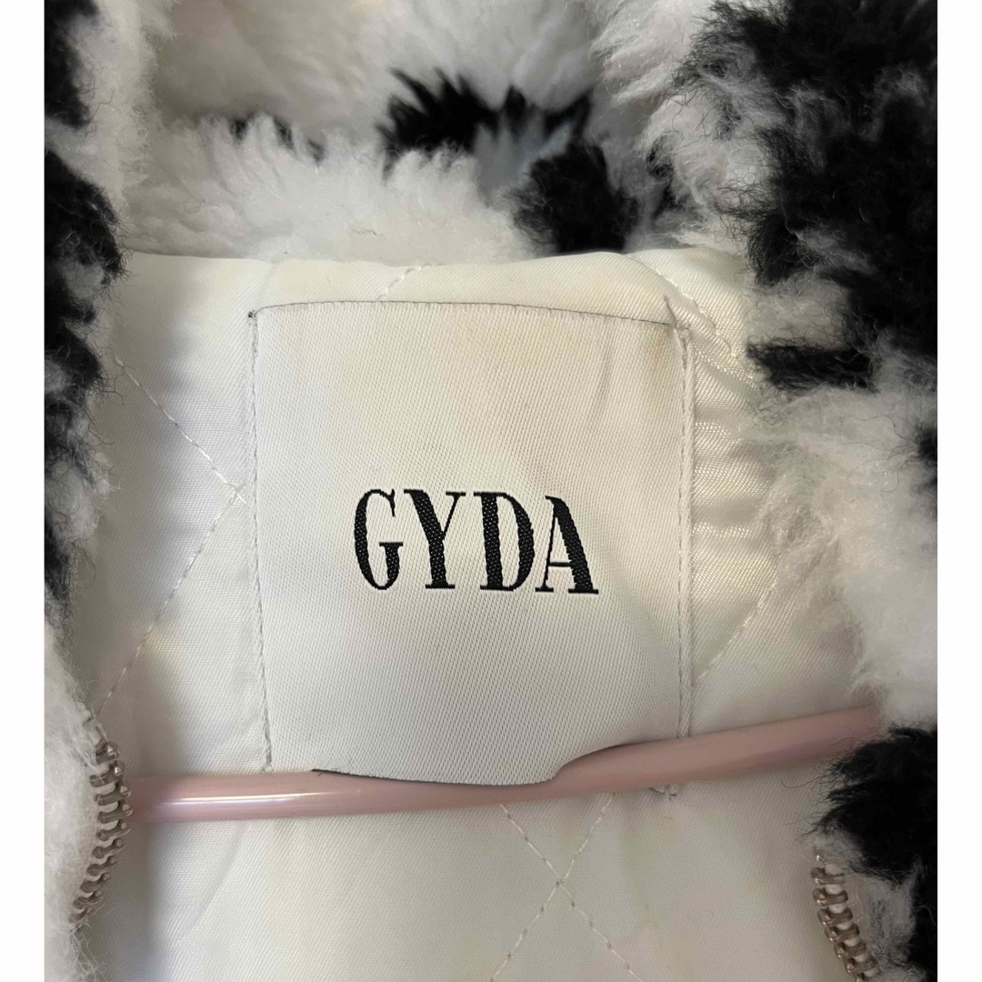 GYDA(ジェイダ)のジェイダ GYDA GG LOGOボア BIG BZ  レディースのジャケット/アウター(ブルゾン)の商品写真