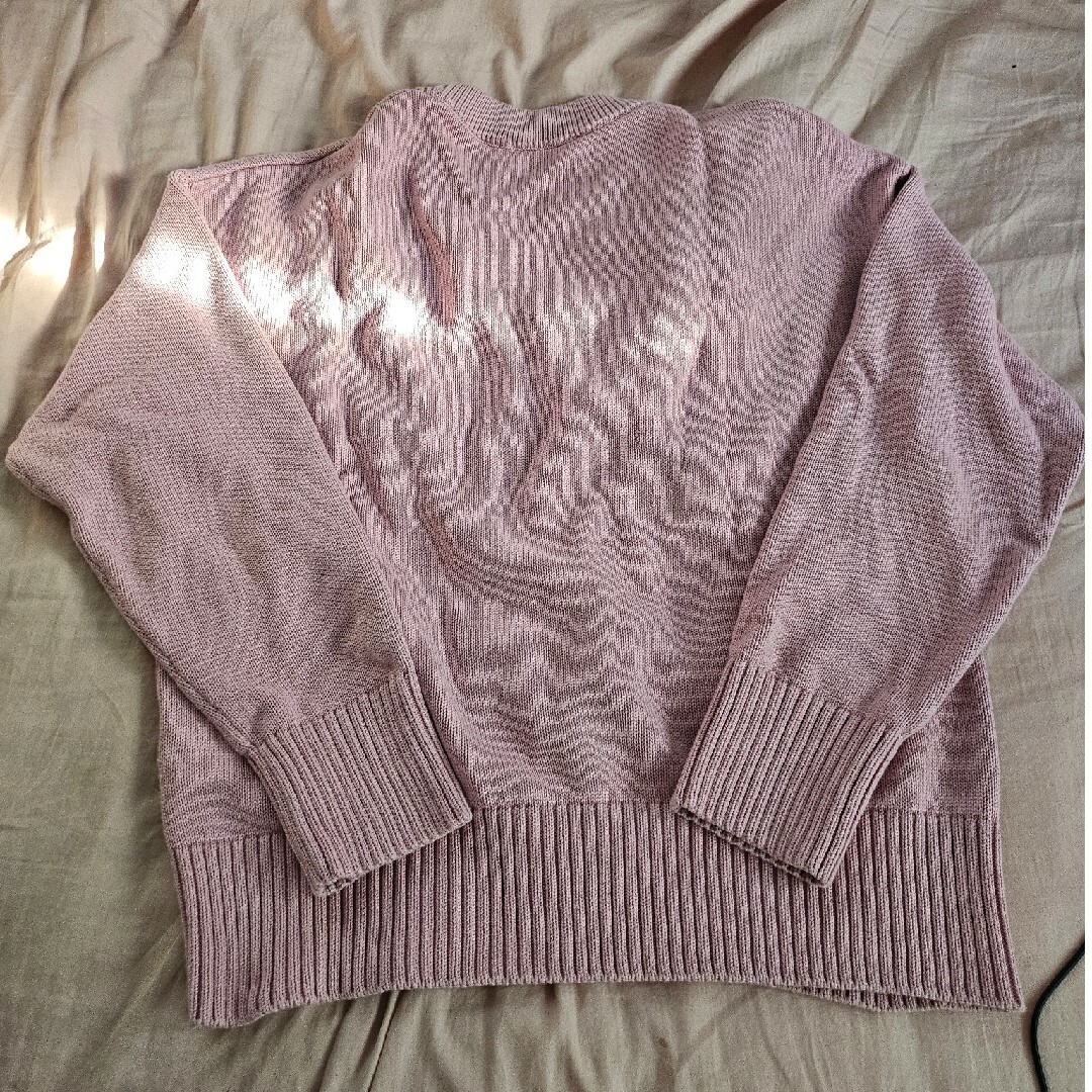 ami(アミ)のami Paris ピンククルーネックセーター レディースのトップス(ニット/セーター)の商品写真