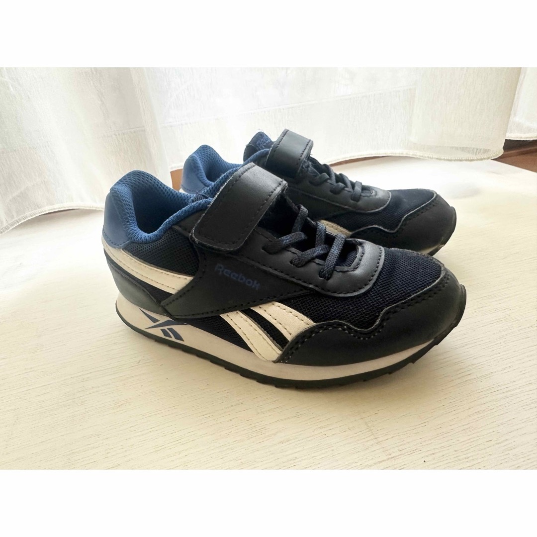 リーボックス　Reebok キッズ　靴　15㎝ | フリマアプリ ラクマ