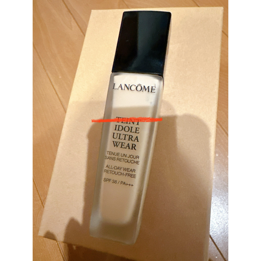 LANCOME(ランコム)のランコム　ウルトラ　ウェア　リキッド　ファンデーション　BO-01 コスメ/美容のベースメイク/化粧品(ファンデーション)の商品写真