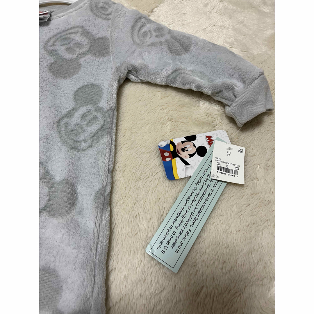 babyGAP(ベビーギャップ)のディズニー　ミッキーマウス　ロンパース　2T 90cm キッズ/ベビー/マタニティのキッズ服男の子用(90cm~)(パジャマ)の商品写真