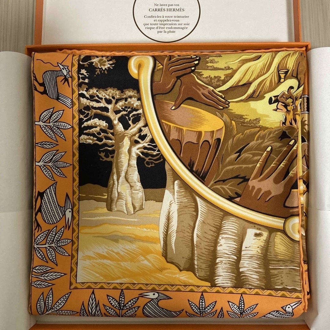 HERMES - エルメススカーフ90 未使用の通販 by ミーちゃん's HERMES - エルメススカーフ90 未使用の通販 by ミーちゃん's