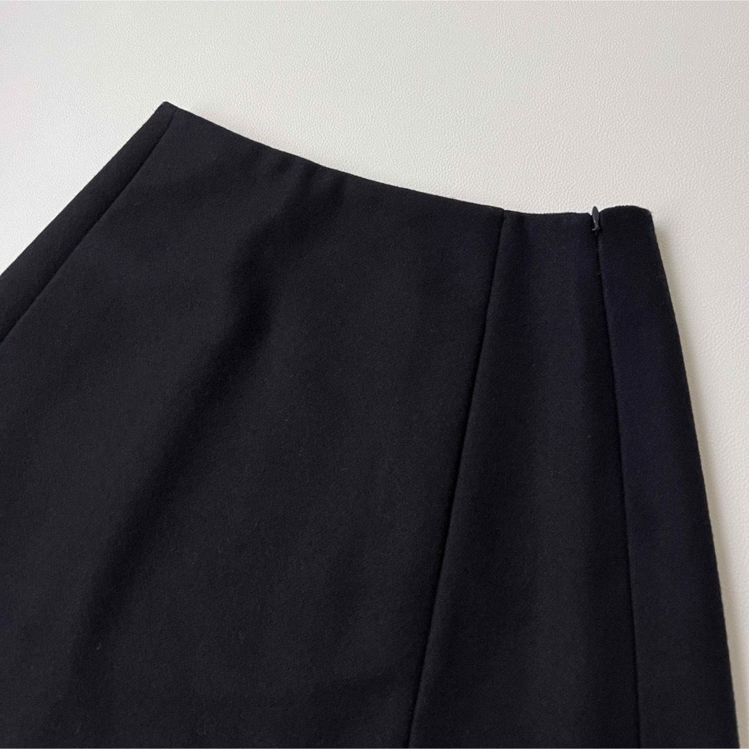 JIL SANDER NAVY(ジルサンダーネイビー)の美品　JIL SANDER ジルサンダー　フレアスカート　ネイビー レディースのスカート(ひざ丈スカート)の商品写真