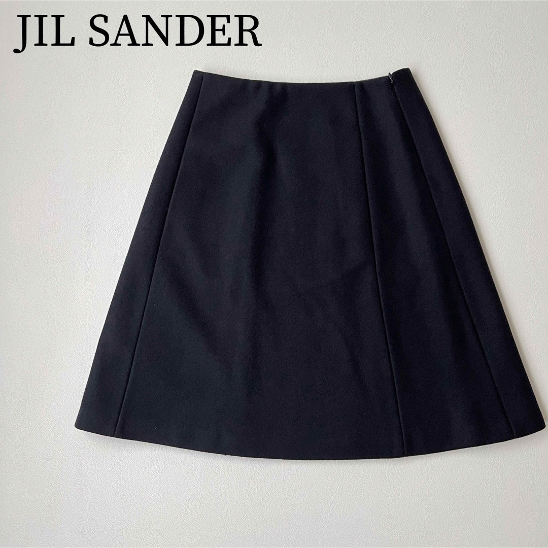 JIL SANDER NAVY(ジルサンダーネイビー)の美品　JIL SANDER ジルサンダー　フレアスカート　ネイビー レディースのスカート(ひざ丈スカート)の商品写真