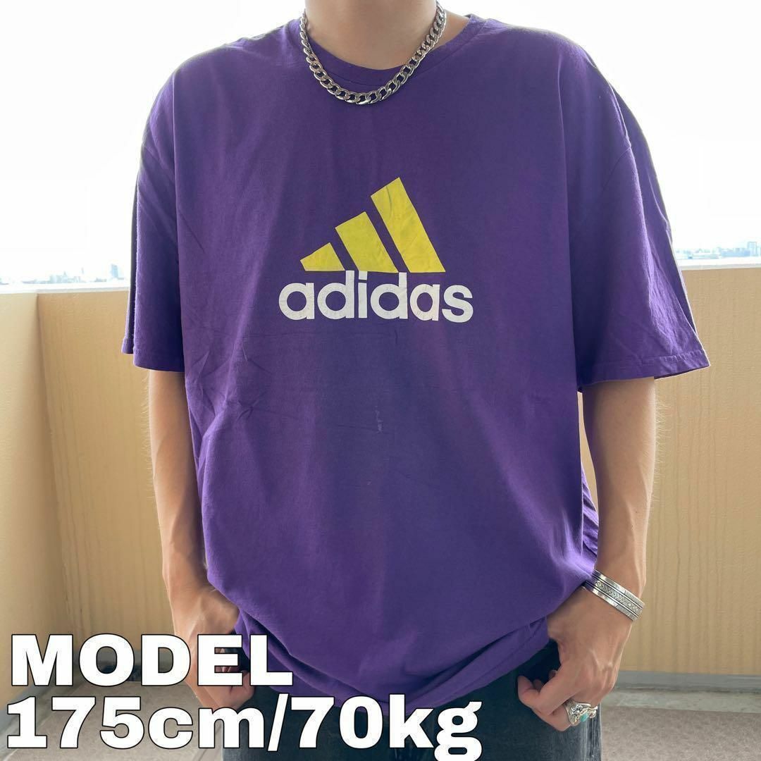 NIKE(ナイキ)のadidas アディダス ビッグロゴプリントTシャツ 2XL パープル 紫 黄色 メンズのトップス(Tシャツ/カットソー(半袖/袖なし))の商品写真