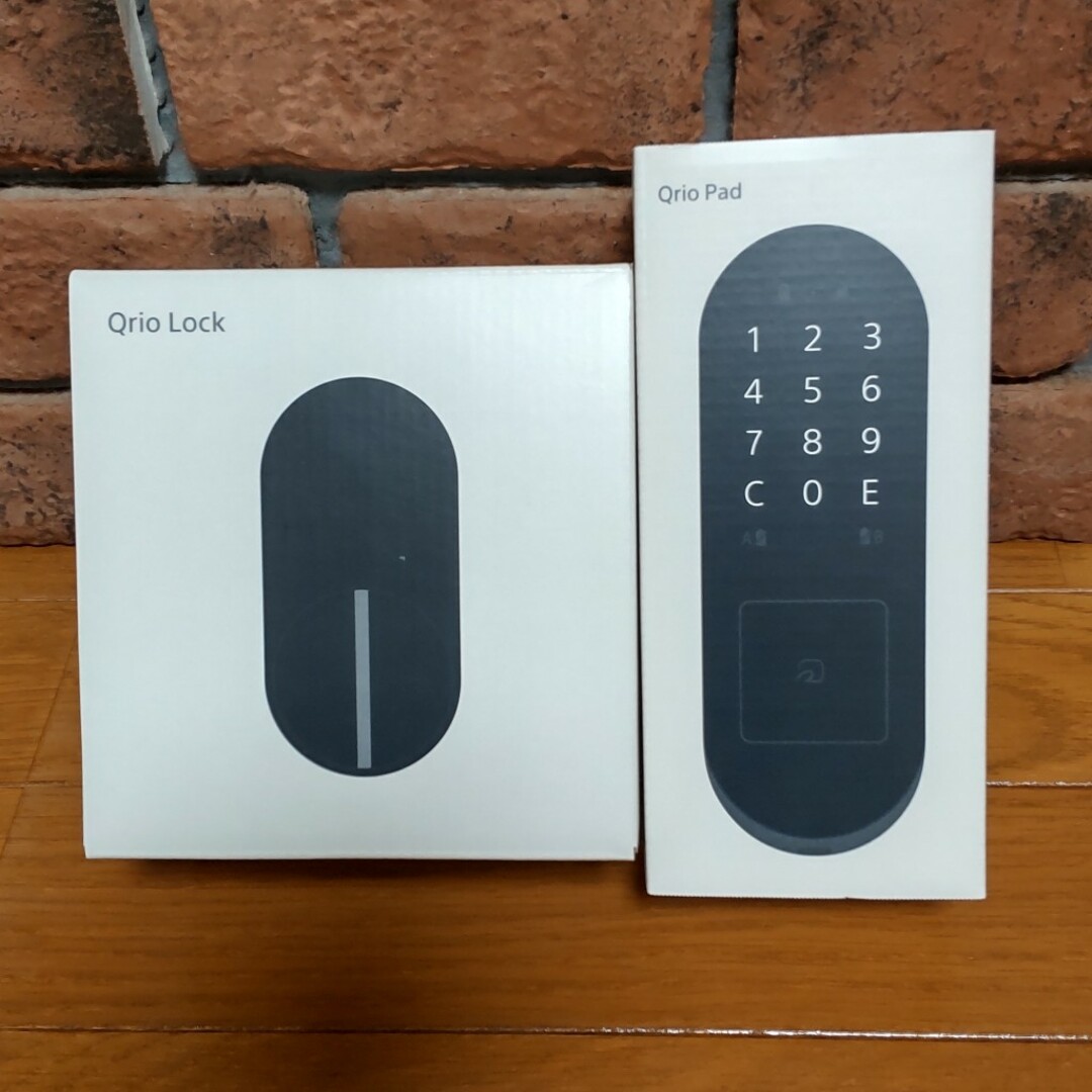 Qrio Lock/Qrio Pad Qrio Lock/Qrio Pad