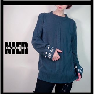 ニーアクロージング(NieR Clothing)の袖ポンポン付き　ユニセックス　ニット　NieR(ニット/セーター)