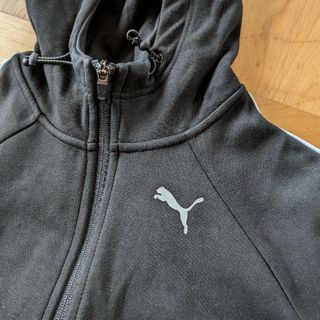 プーマ(PUMA)のPUMA プーマ　スポーツ　パーカー(パーカー)